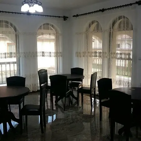Agropensiunea Izana Guest house Dragutesti